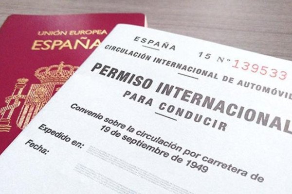 Solicitar el permiso internacional de conducir