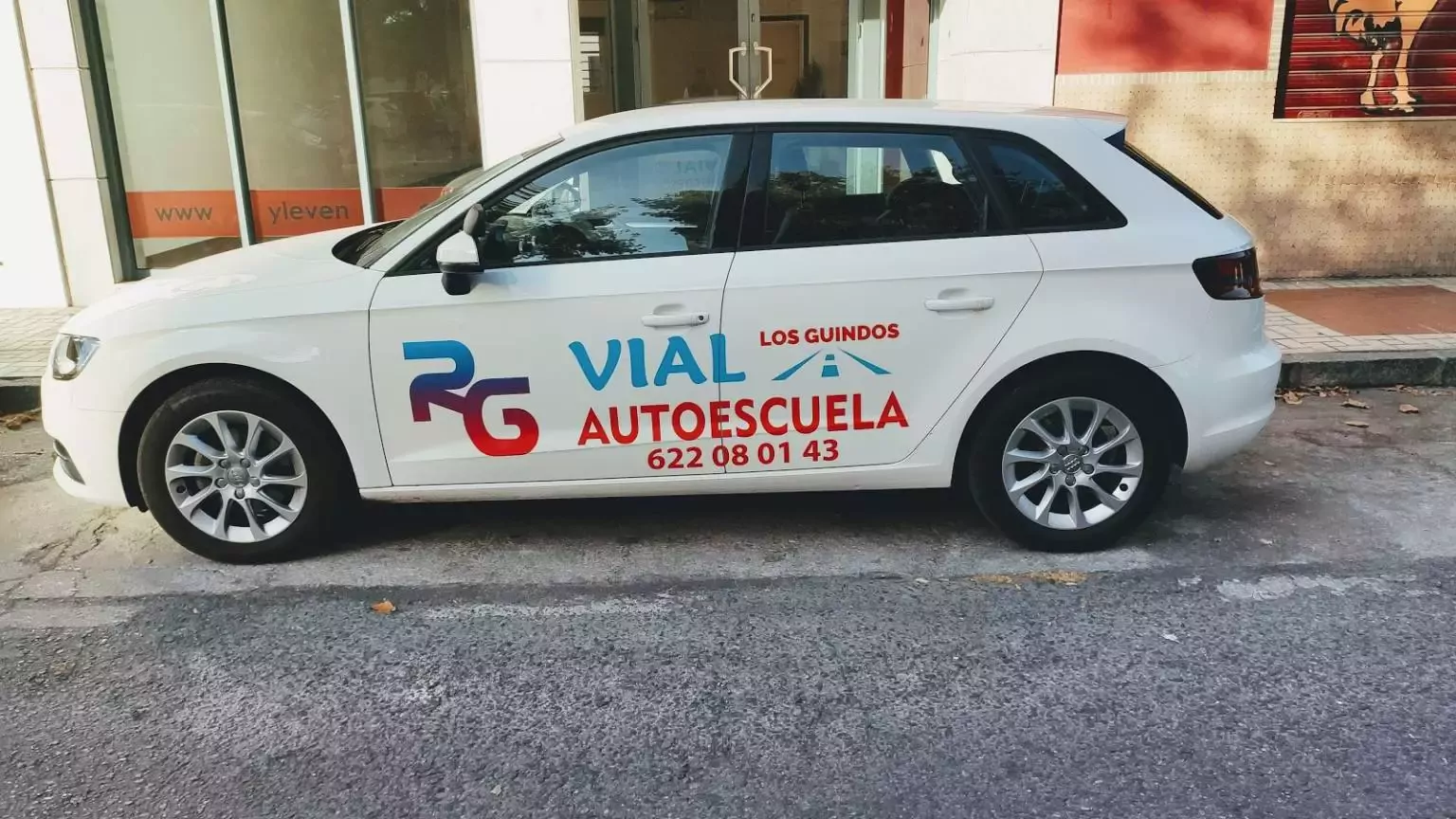 2. Autoescuela RG VIAL Los Guindos