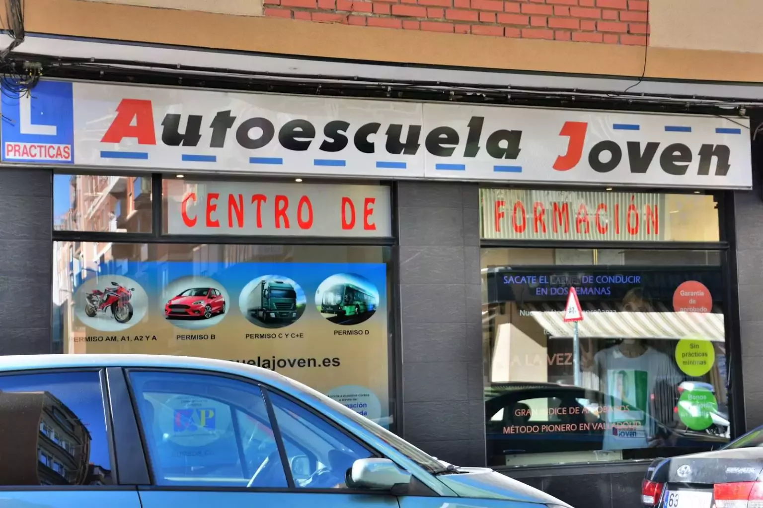 5. Autoescuela Joven