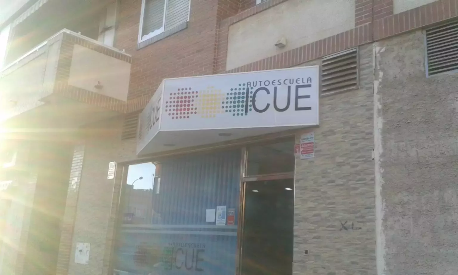 2. Autoescuela Icue