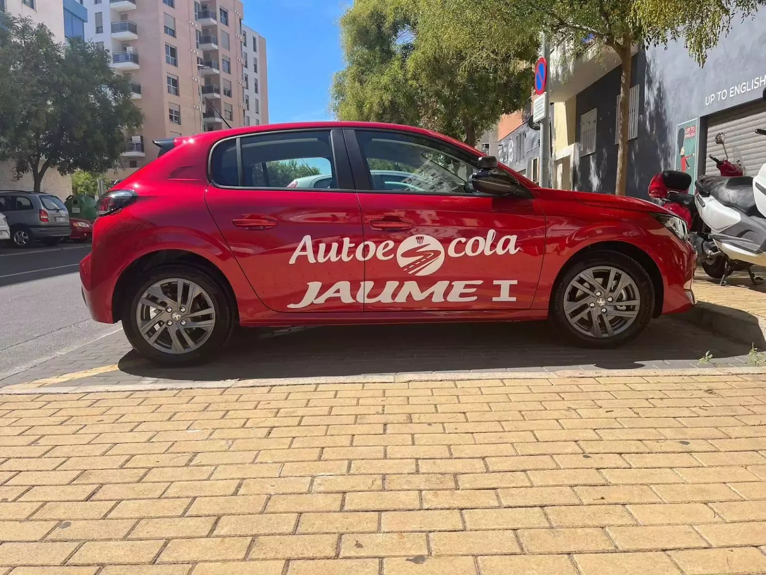 2. Autoescuela Jaume I Zona UJI