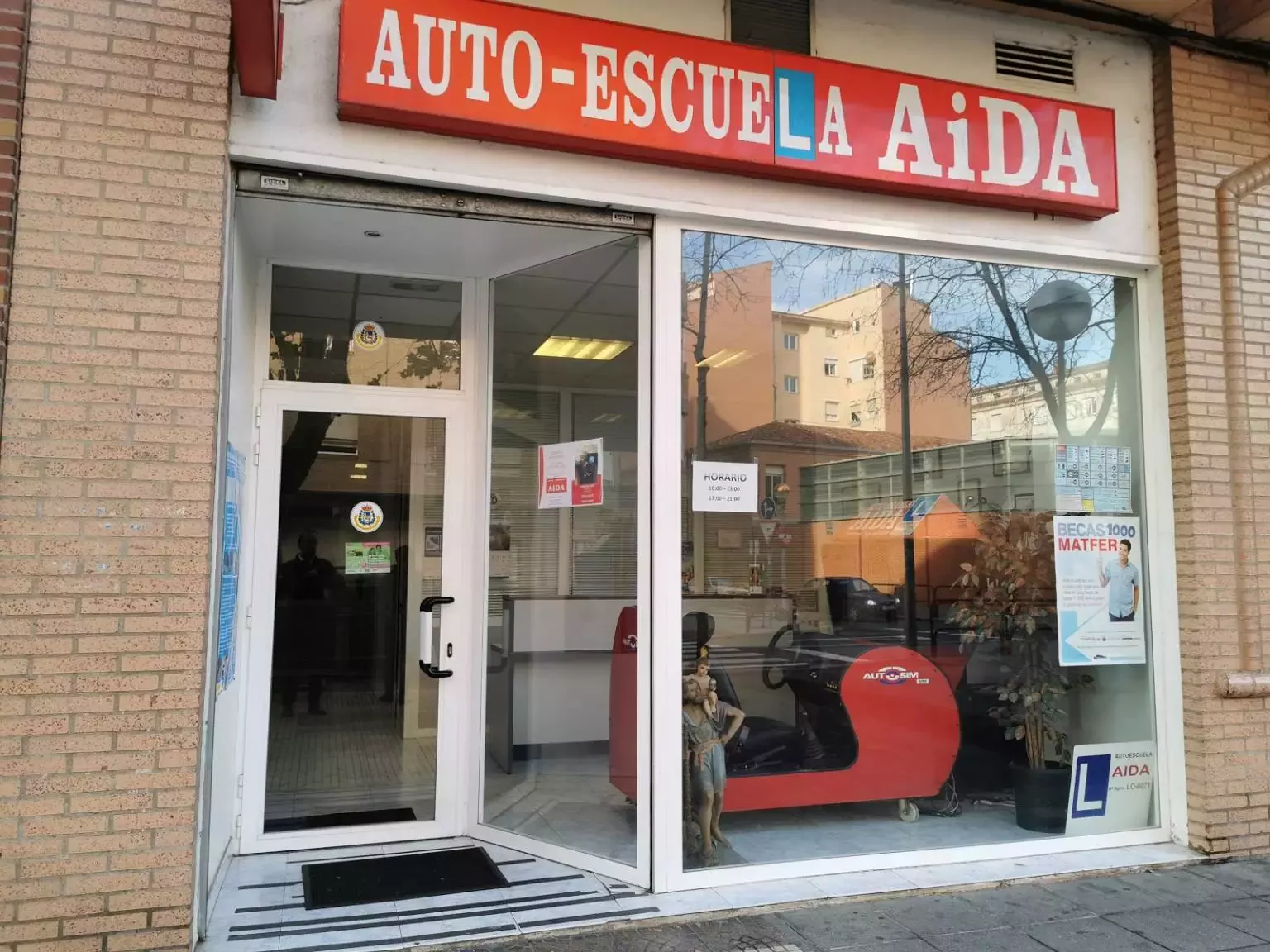 3. Autoescuela Aida