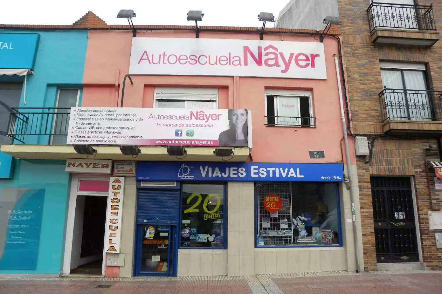 4. Autoescuela Nayer