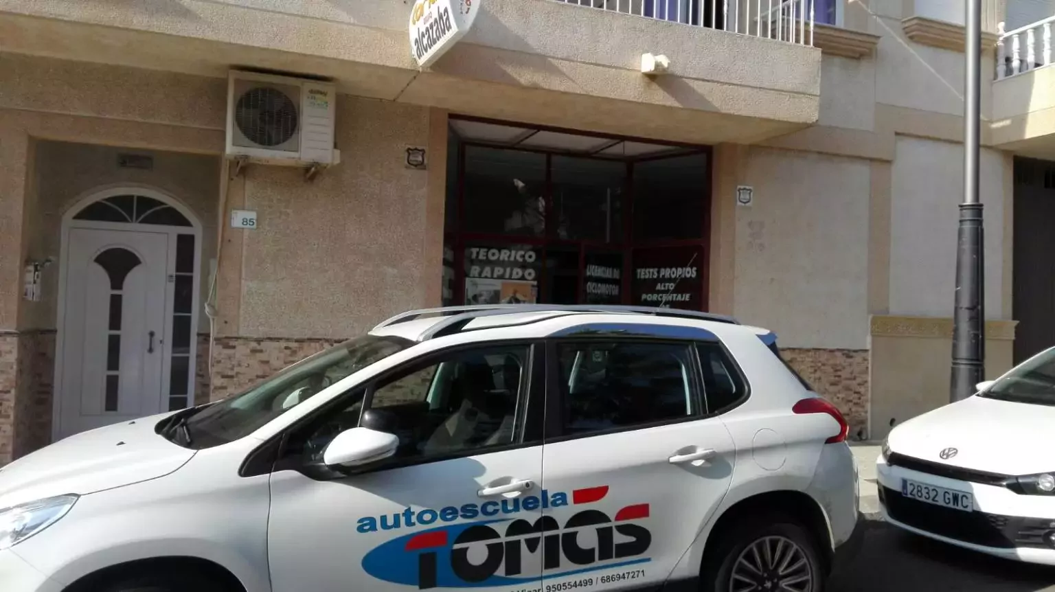 6. Autoescuela Tomas