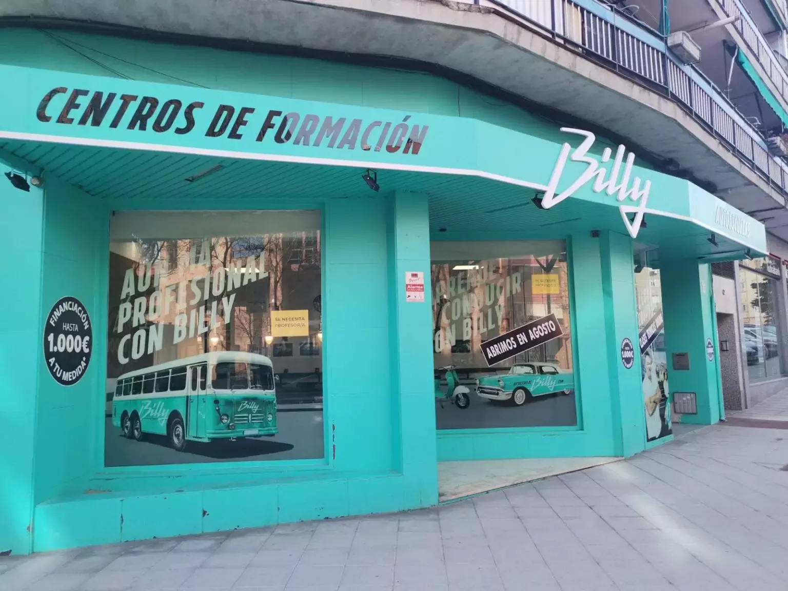 1. Autoescuelas Billy