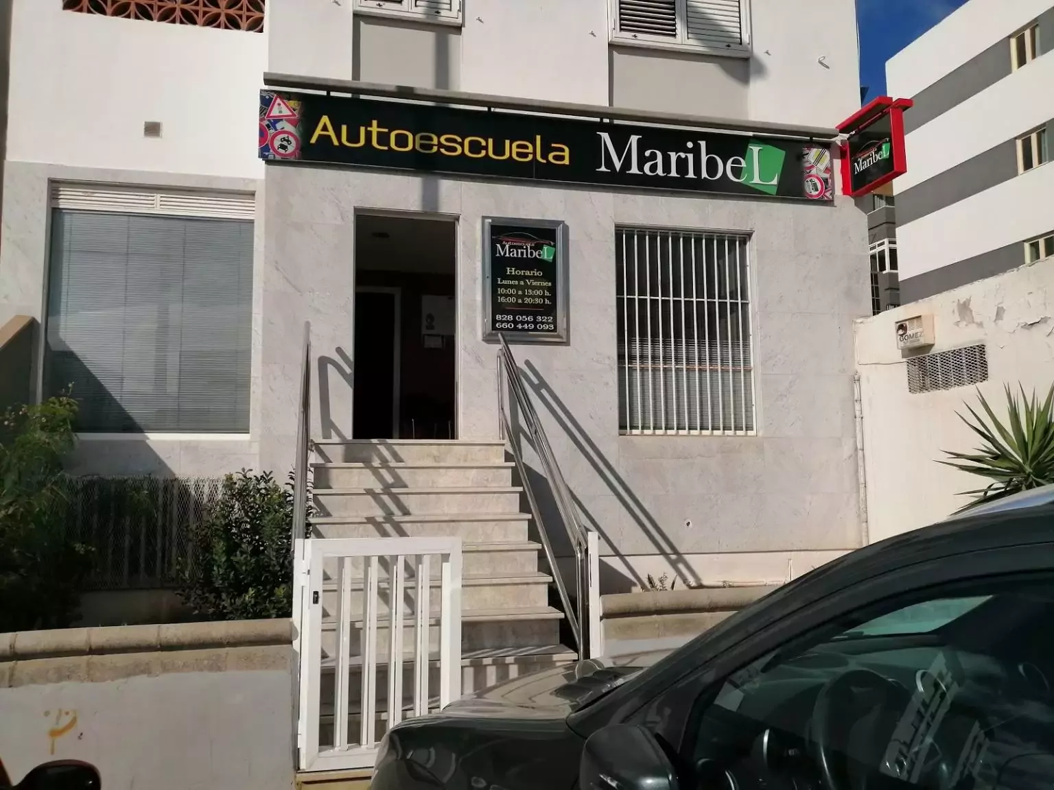 3. Autoescuela Maribel