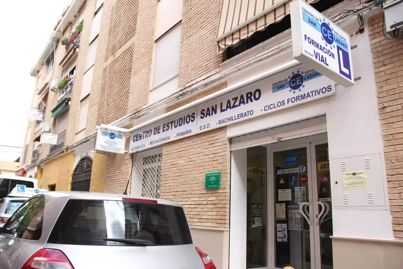 3. Centro de Estudios San Lazaro