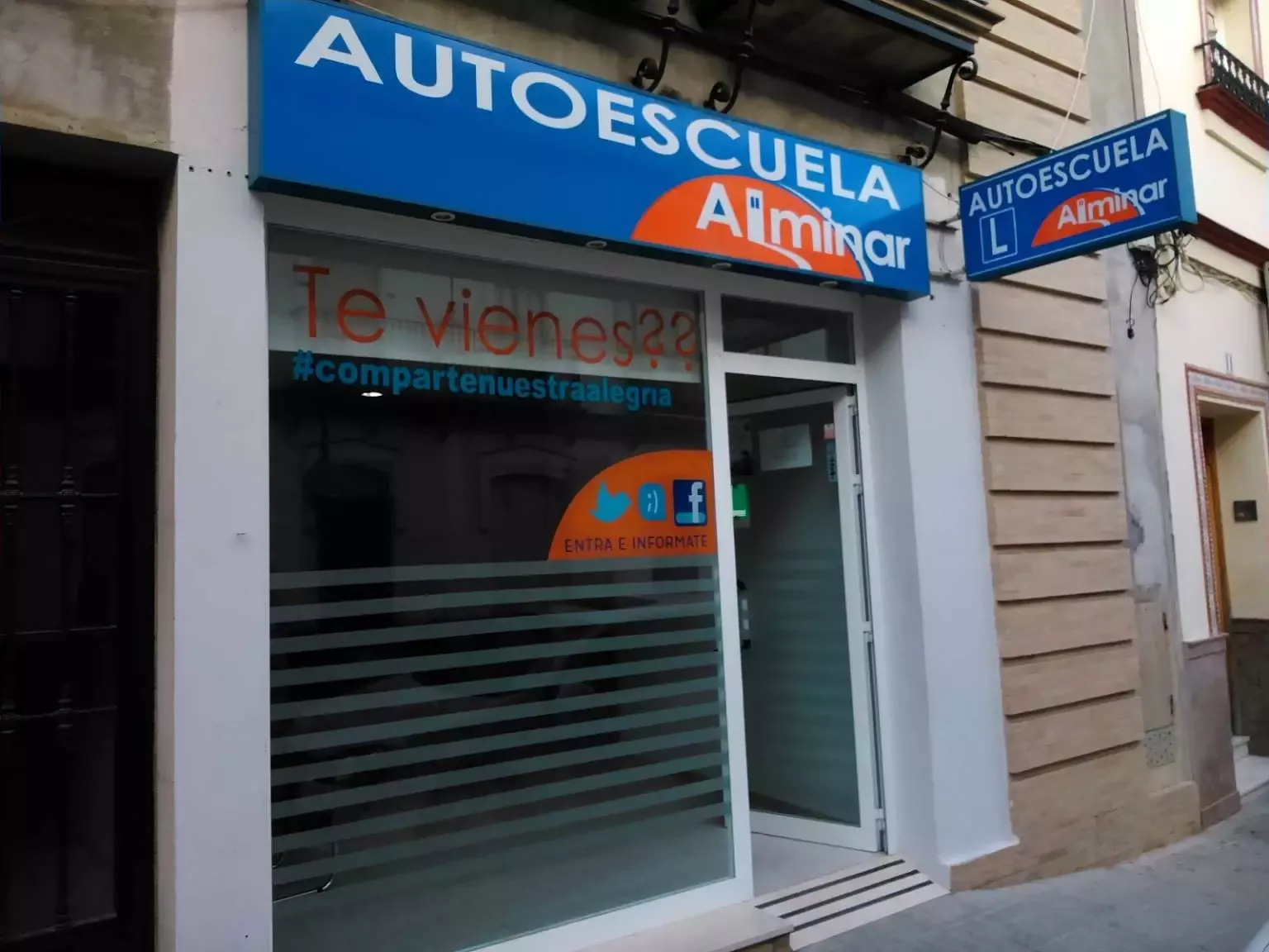 3. Autoescuela Alminar