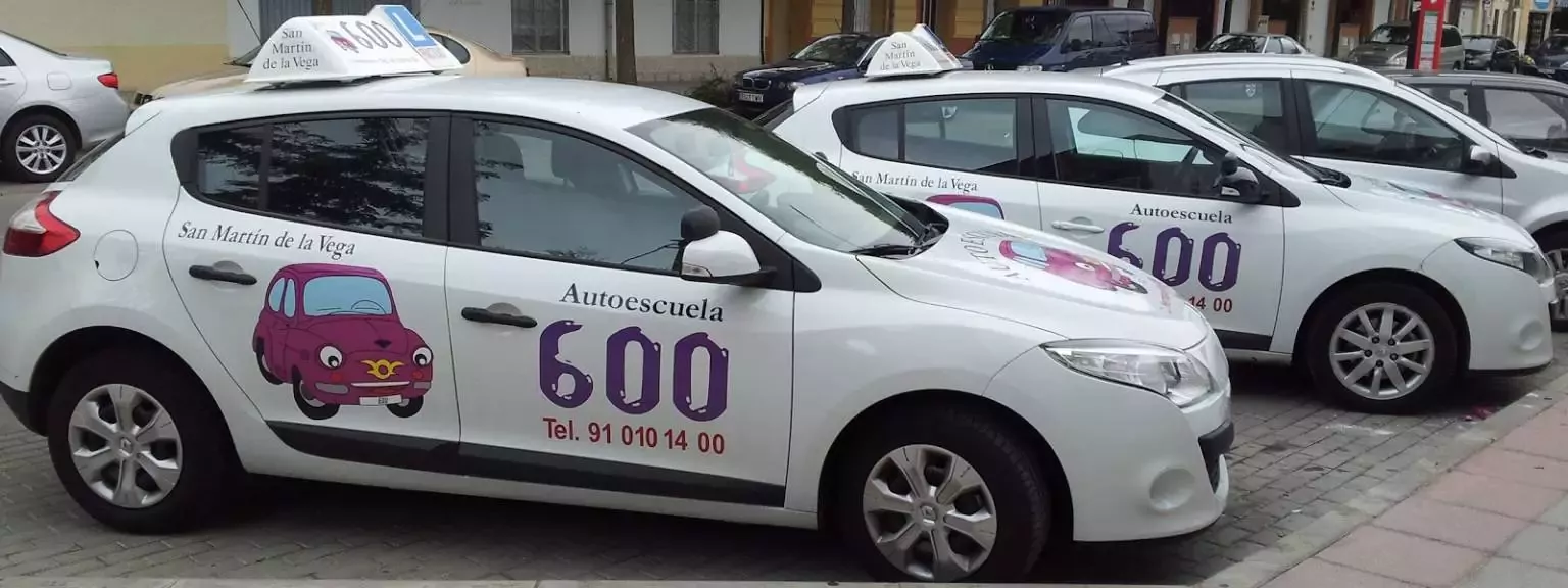 1. AUTOESCUELA 600