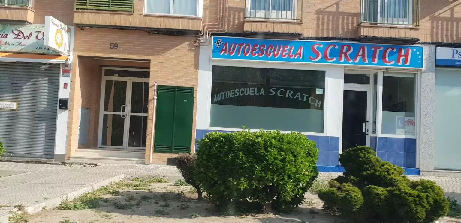 2. Autoescuela Scratch