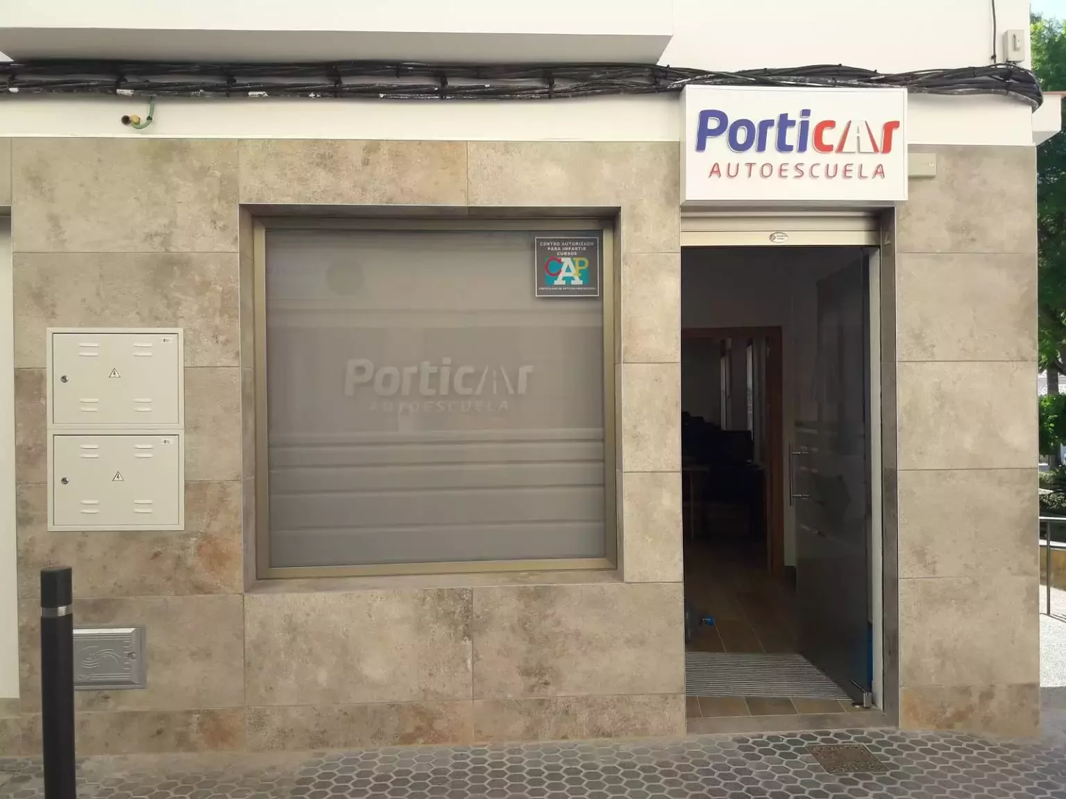 3. Autoescuela PORTICAR