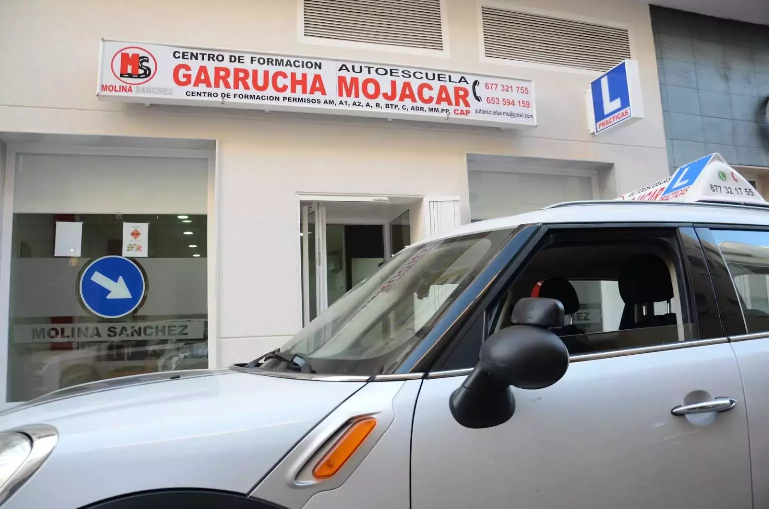 3. AUTOESCUELA MOLINA SÁNCHEZ GARRUCHA