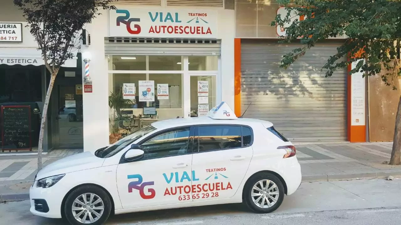 4. Autoescuela RG VIAL Teatinos