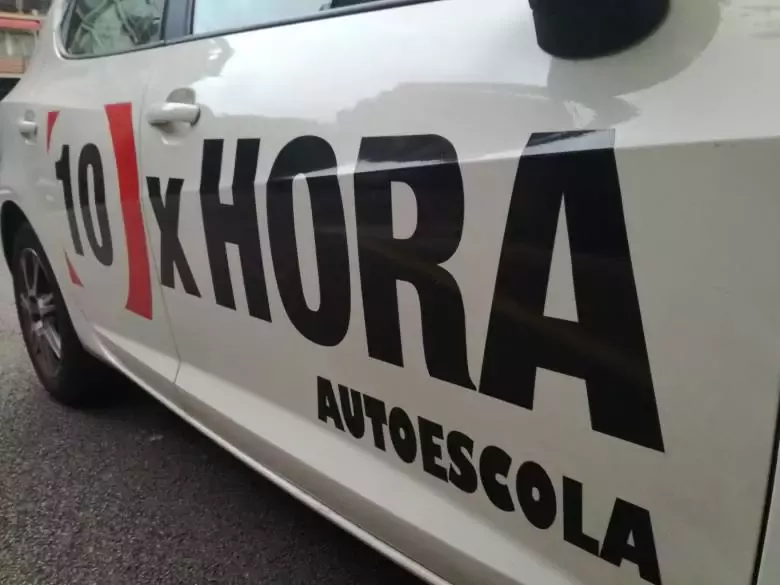 AUTOESCUELA 10XHORA