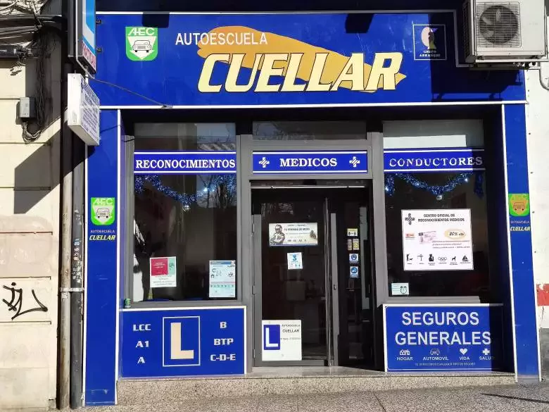 AUTOESCUELA CUELLAR Paseo Cuéllar