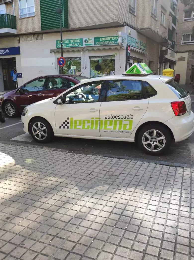 Autoescuela Leciñena Plaza San Gregorio