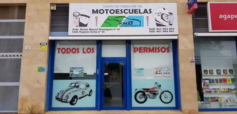 Motoescuela-Autoescuela Km0