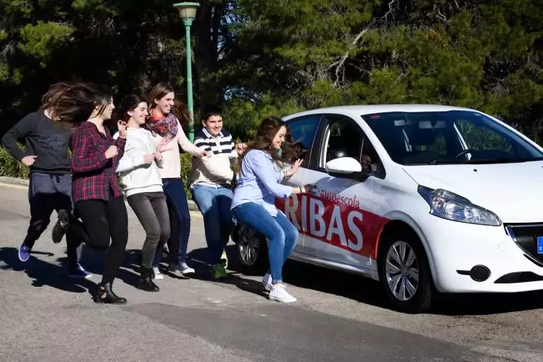 Autoescuela RIBAS Corte Inglés Avdas