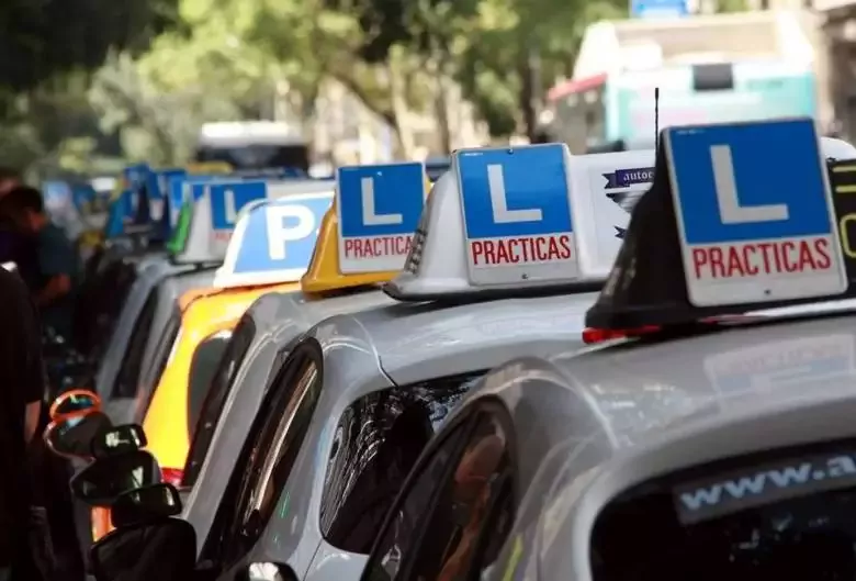 Autoescuela Séneca Fátima