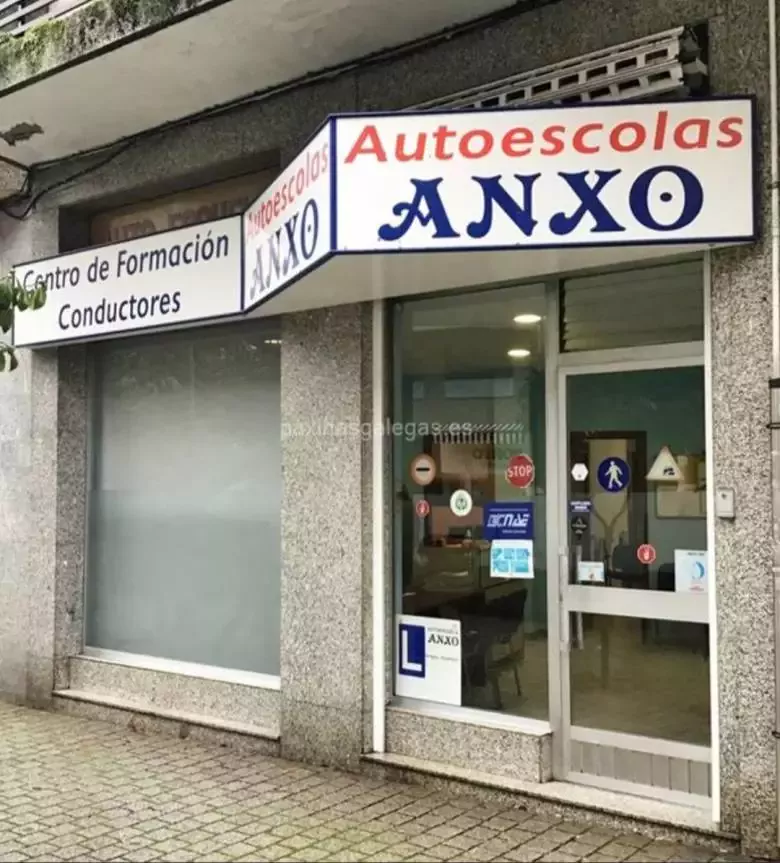 Auto Escuela Anxo