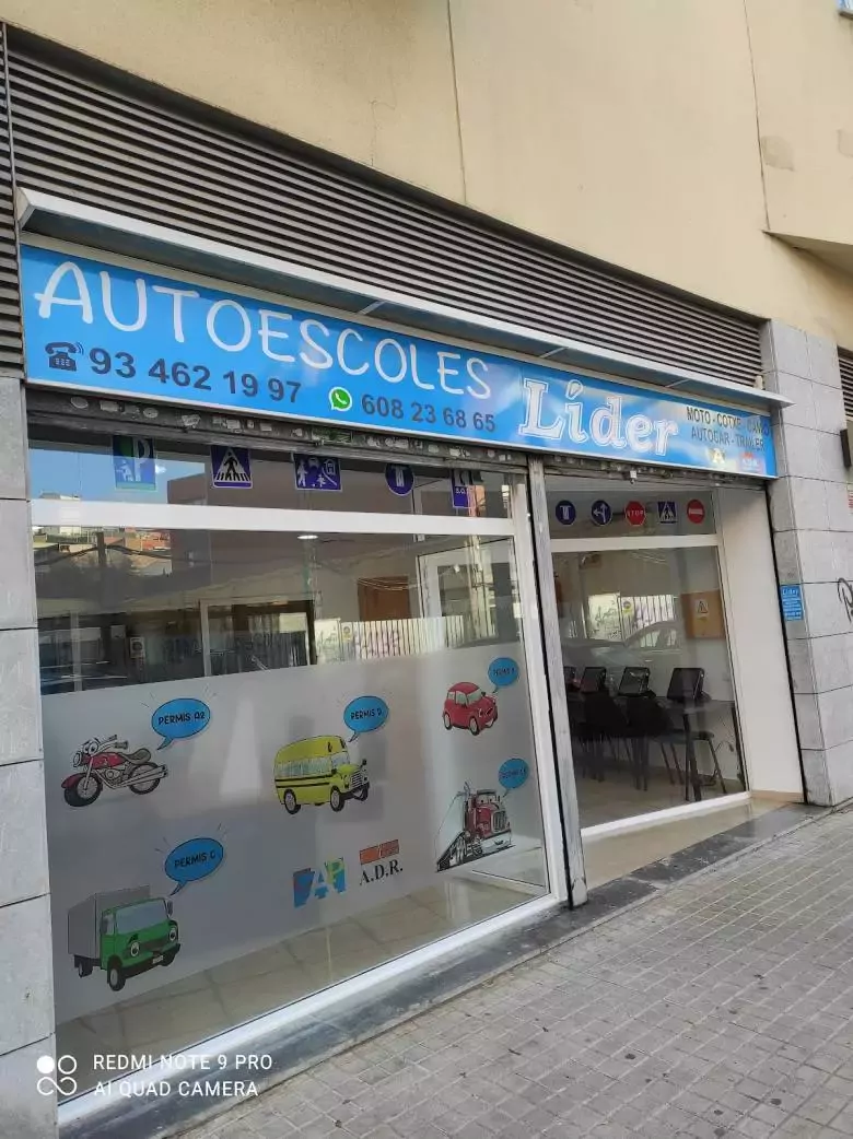 AUTOESCUELA LIDER BADALONA