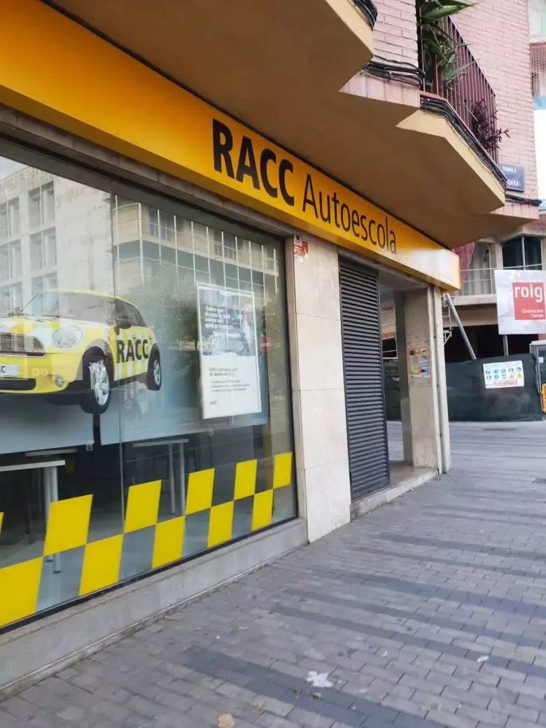 RACC Autoescola Terrassa Rambla Egara