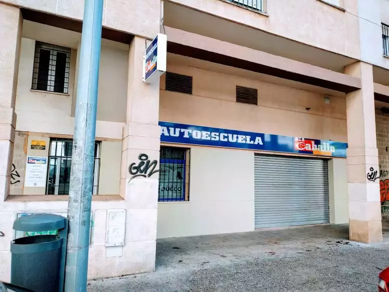 Autoescuela El Caballo