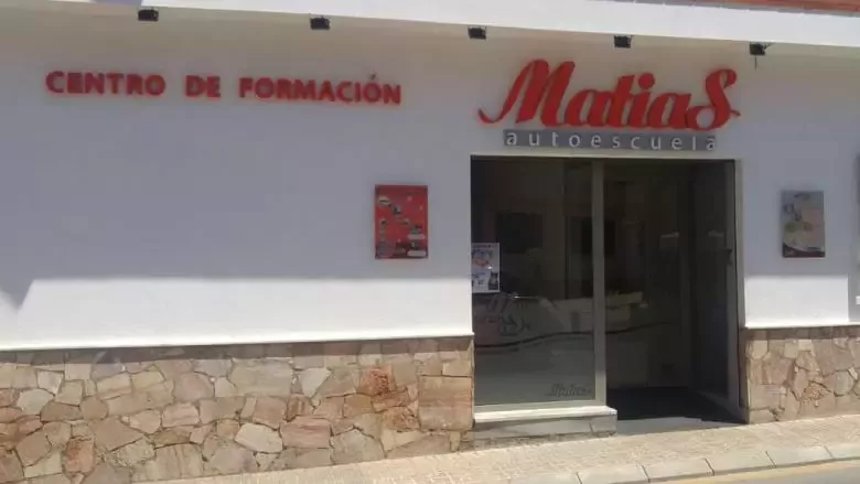 6. Autoescuela Matías