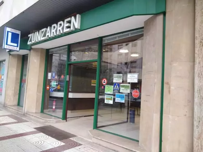 Zunzarren