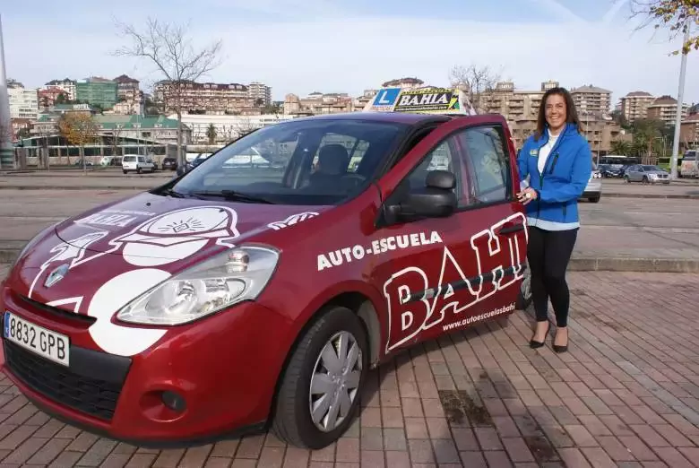 Centro Formación Auto Escuela Bahía