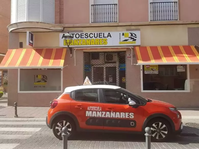 Autoescuela Manzanares