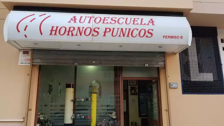 AUTOESCUELA HORNOS PUNICOS