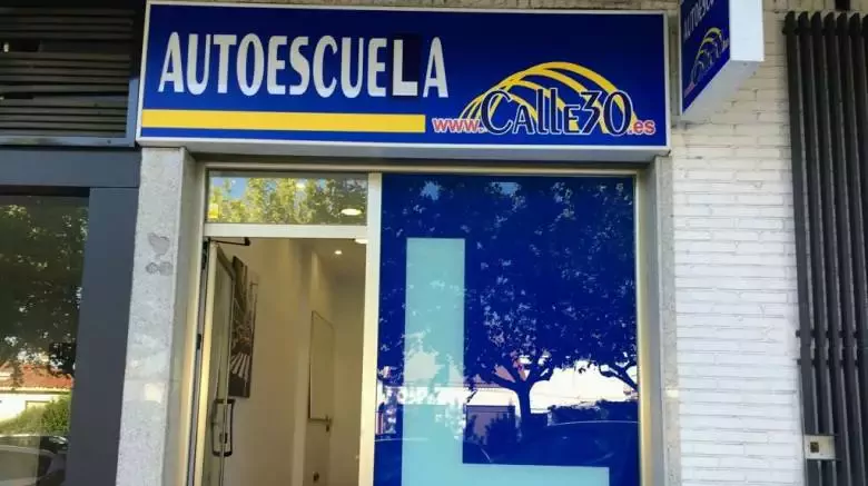 Autoescuela CALLE 30