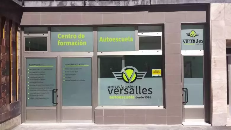 Autoescuela Versalles