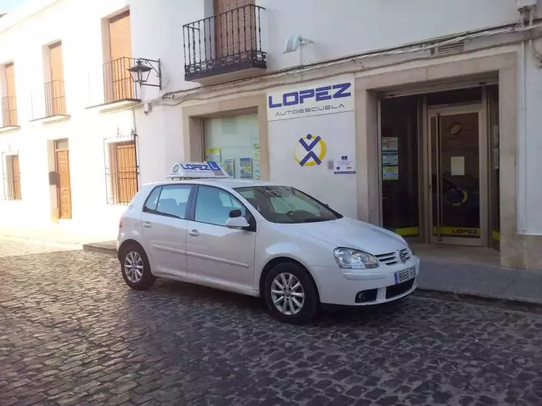 Autoescuela LOPEZ CIUDAD REAL