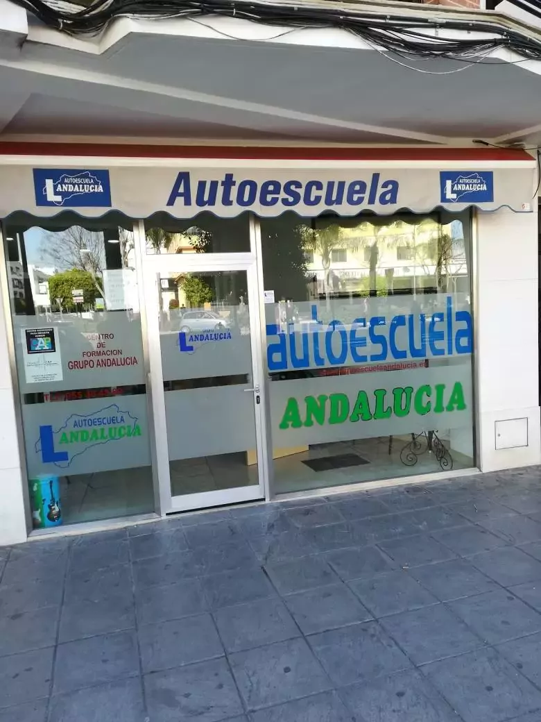 2. Autoescuela Andalucía