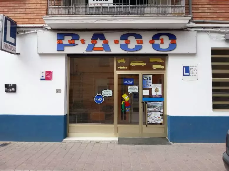 AUTOESCUELA PACO