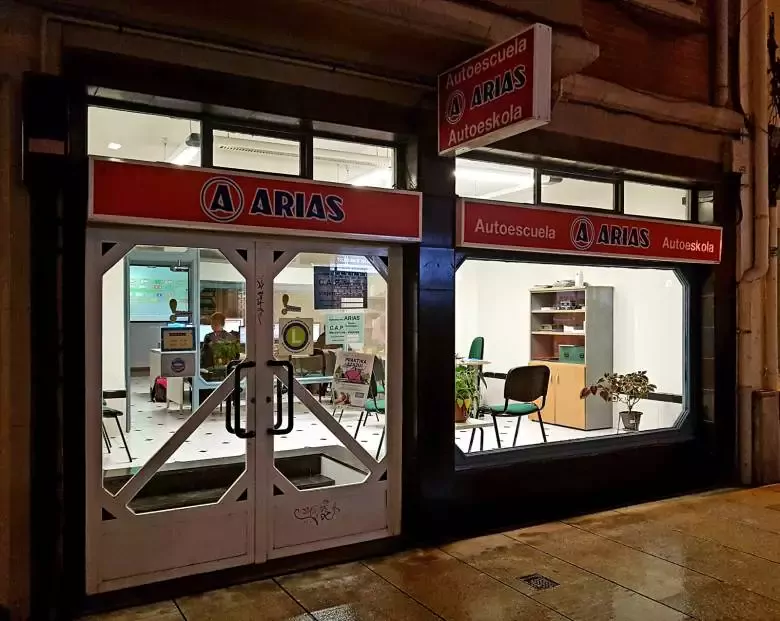 Autoescuela Arias