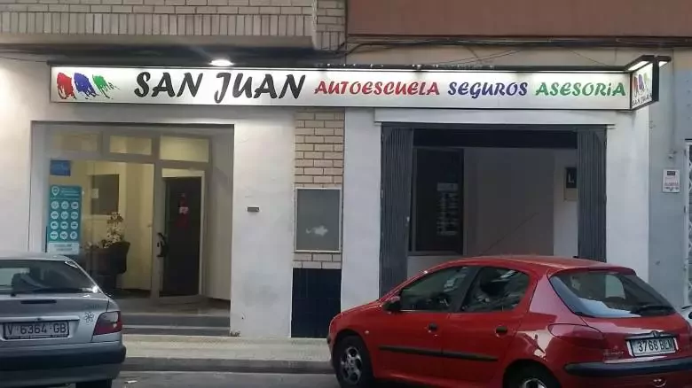 Autoescuela Seguros y Asesoría San Juan