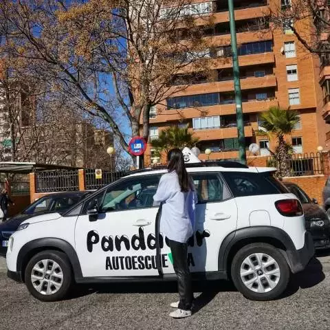 Autoescuela Pandacar - Plaza la Poesía