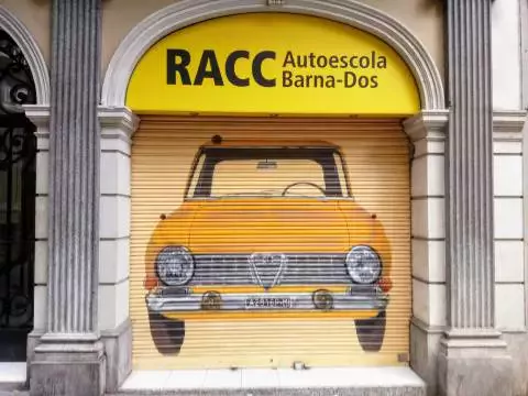 RACC Autoescola Barcelona Còrsega - C. de Còrsega