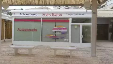 Autoescuela Arena Blanca - Av. Santander