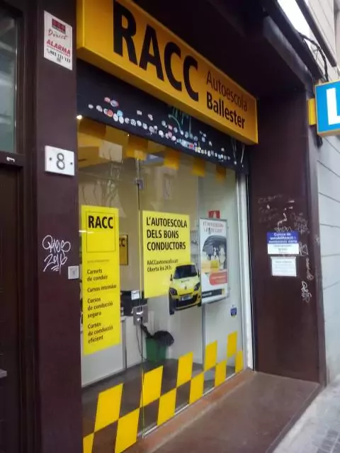 RACC Autoescola L'Hospitalet Centre - Carrer de Barcelona