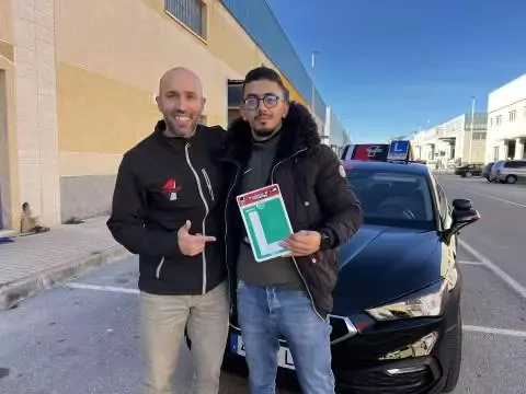 Autoescuela Aprobado a la primera - Carrer Felipe Moya