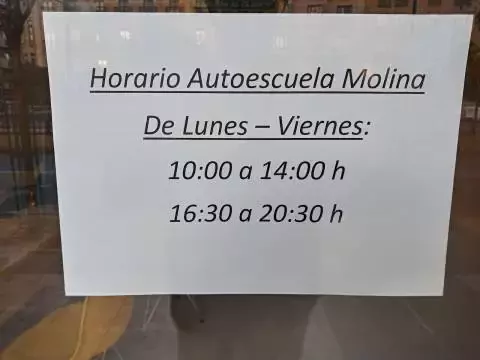 Autoescuela Molina - Av. de la Constitución