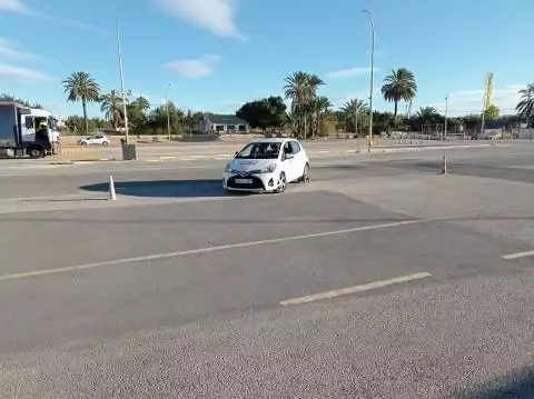 Autoescuelas y Formación Trafik Elche Sector - Carrer Fernanda Santamaría