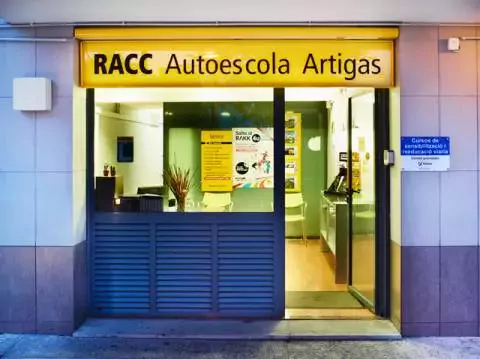 Autoescuela Artigas - Av. d'Alfons XIII