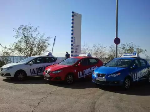 Autoescuela La Primera - Carrer d'Oceania