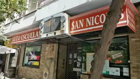 Autoescuela San Nicolás Jiménez - C. Jiménez de la Espada