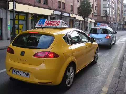 Autoescuela Sariego - C. Río San Pedro